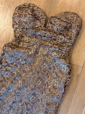Vintage Niki Livas Strapless Lace Bodycon Dress
